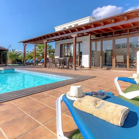 Villa Alegria Playa Blanca (Lanzarote)